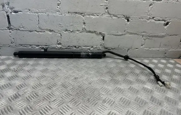 BMW X5 F15 Tailgate/trunk strut/damper 7449810