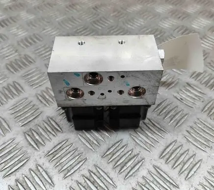 Air conditioning (A/C) expansion valve