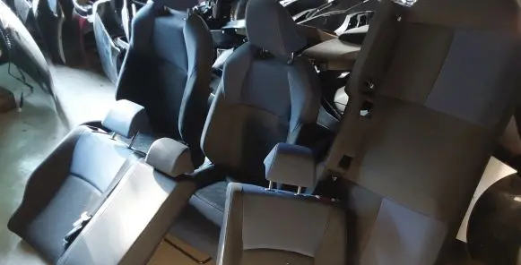 Toyota C-HR I Seat set 