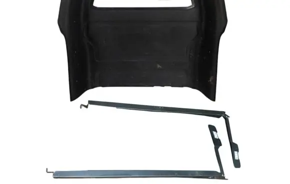 Peugeot Traveller Trunk separation 