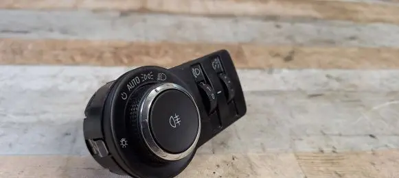 Audi A6 S6 C6 4F Light switch 13268704