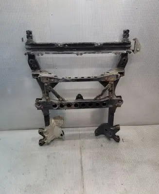 Mercedes-Benz V Class W447 Front subframe