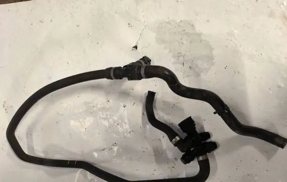 BMW X4 F26 Engine coolant pipe/hose 9249616 16185913