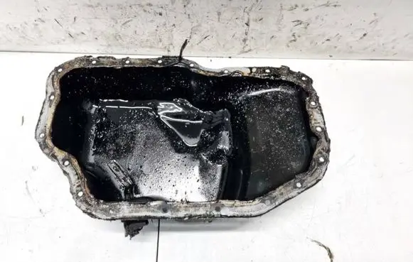 Toyota Corolla Verso AR10 Oil sump 