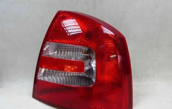 Skoda Octavia Mk2 (1Z) Rear/tail lights 1Z5945096 ID56816