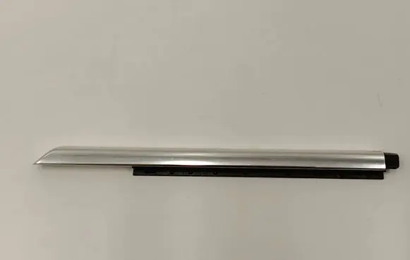 BMW 6 G32 Gran Turismo Front door glass trim molding 7404707
