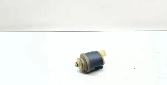 BMW X5 E70 Fuel filter heater 8572519