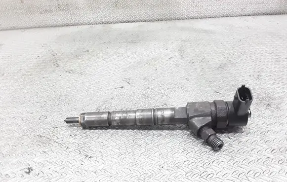 Fiat Croma Fuel injector 0445110243