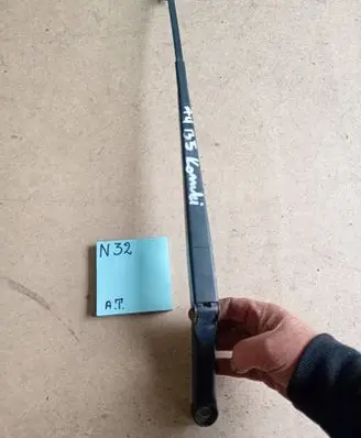 Audi A4 S4 B5 8D Rear wiper blade arm 8D9955407A