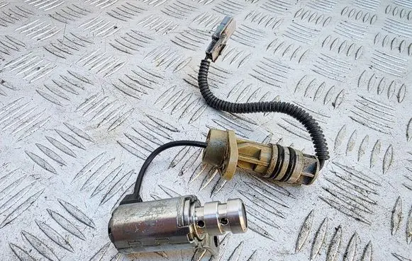 Infiniti QX60 L50 Camshaft vanos timing valve 6KA0A