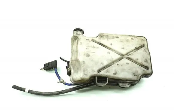Audi A3 S3 8V Windshield washer fluid reservoir/tank 5Q0955453