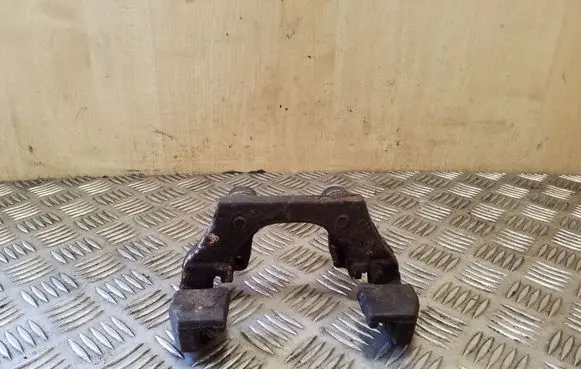 BMW 5 E60 E61 Brake caliper pad carrier rear 
