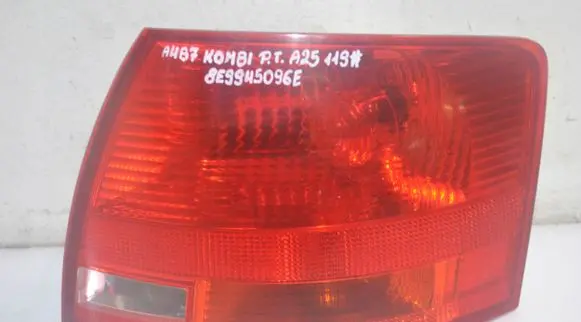 Audi A4 S4 B7 8E 8H Rear/tail lights 8E9945096E