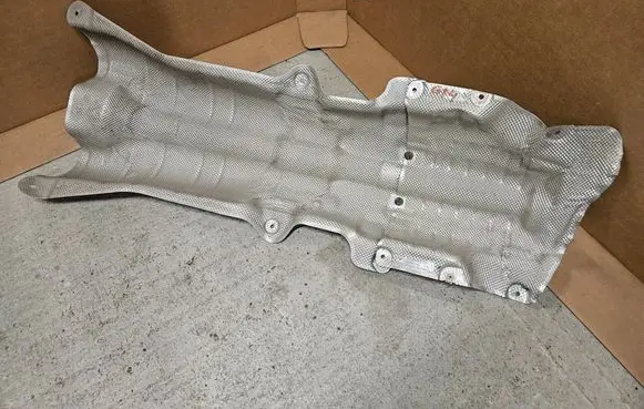 BMW 8 G14 Exhaust heat shield 7374753 7340215