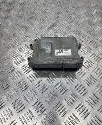 Mazda CX-5 Engine control unit/module SH1B18881C 2757005092