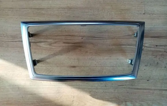 Mercedes-Benz ML W166 Radio/GPS head unit trim 1666801917