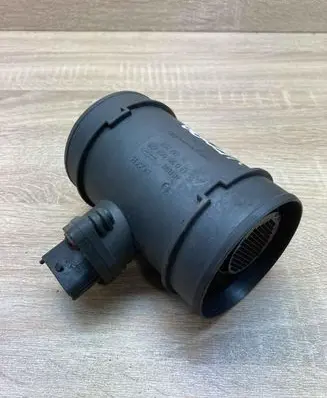 Opel Vectra C Mass air flow meter 24437503 0281002479