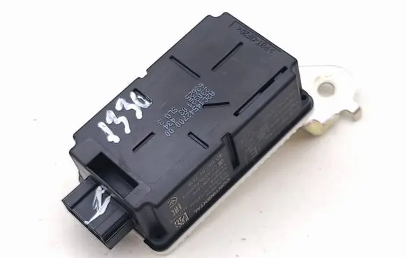 Suzuki Vitara (LY) Tire pressure control unit 3716061M12 A2C92194705 S180036058C