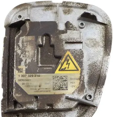 Volvo V50 Xenon control unit/module 1307329210 1305102224 10EEG100433