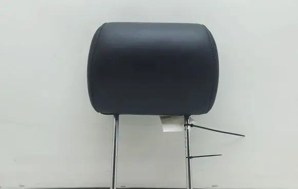 Mercedes-Benz ML W163 Rear seat headrest 