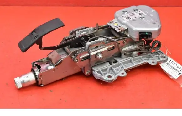 Audi Q7 4L Steering wheel axle 7L8419501M