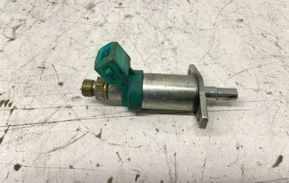 Mercedes-Benz E W124 Valve A0000714737 0000714737 BOSCH