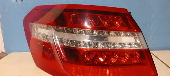 Mercedes-Benz E W212 Rear/tail lights A2129066801