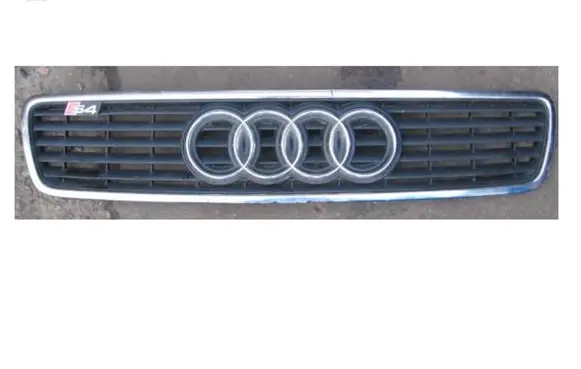 Audi A4 S4 B5 8D Front grill