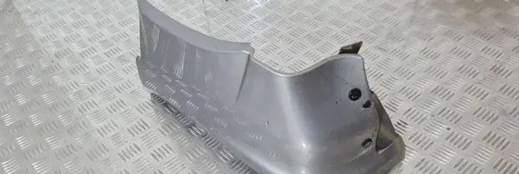 Mitsubishi Pajero Fender end trim 