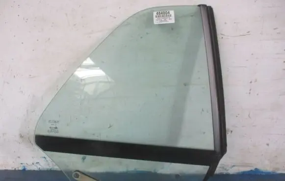 Fiat Punto (176) Rear side window