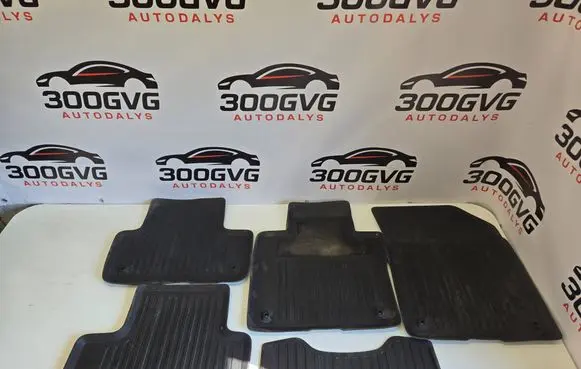 Volvo XC60 Car floor mat set 31470222 31470225 31470236