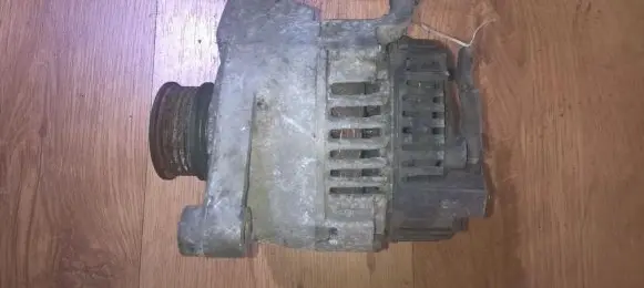 Volkswagen PASSAT B5 Generator/alternator