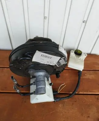 Citroen DS5 Brake booster 9673926380