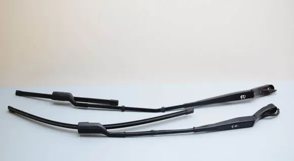 Peugeot 3008 II Windshield/front glass wiper blade 9810664980