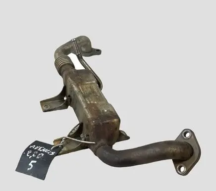Toyota Avensis T270 EGR valve cooler 256800R010 13063860001