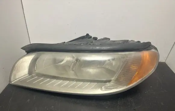 Volvo V70 Headlight/headlamp 31214351 6330100001
