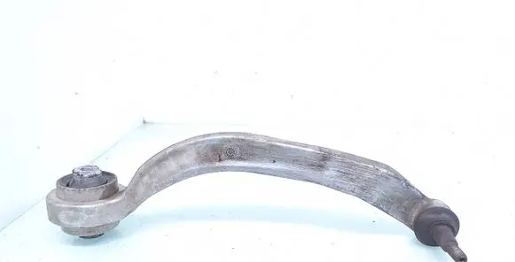 Front lower control arm/wishbone