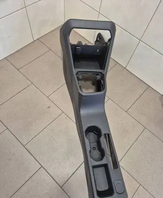 Dacia Sandero III Center console 