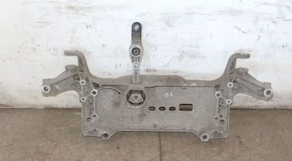 Volkswagen PASSAT B7 Front subframe 3C0199369H