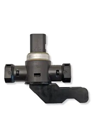 Volvo XC40 Fuel pressure sensor 8888777767 32242225