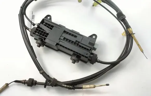 Land Rover Discovery 4 - LR4 Hand brake control module E419001102
