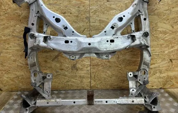 BMW 5 F10 F11 Front subframe 6796692