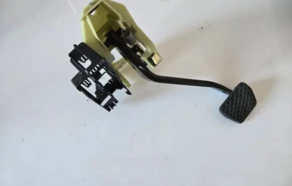 BMW X5 F15 Brake pedal 6791900
