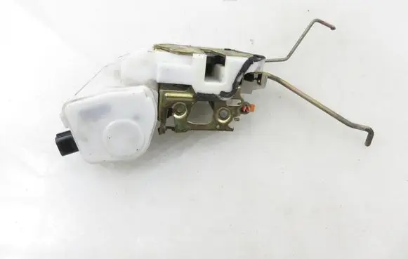 Mitsubishi Outlander Front door lock 