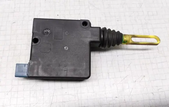 Saab 9-5 Central locking motor 40705370 4808812TG
