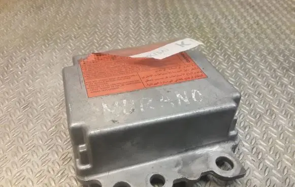Nissan Murano Z50 Airbag control unit/module 98820CC000