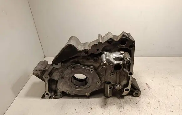 Mitsubishi L200 Oil pump 