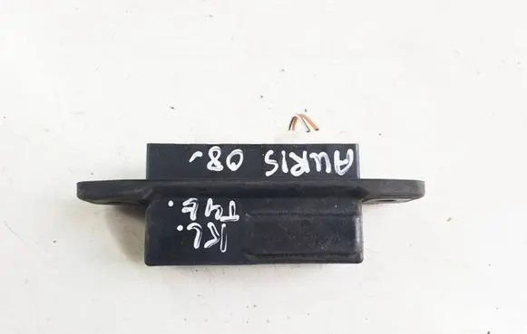 Toyota Auris 150 Tailgate/boot open switch button 0504Y71