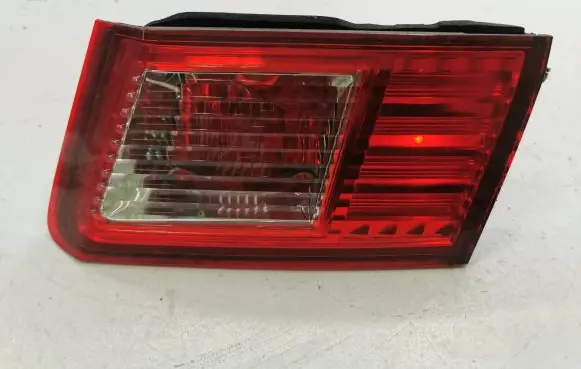 Honda Accord Tailgate rear/tail lights P7479R