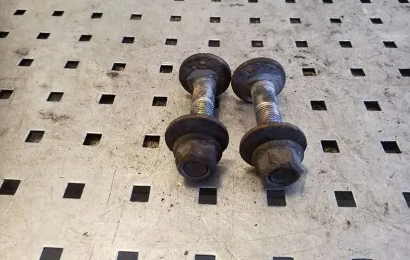 Subaru Forester SH Rear suspension camber bolt 